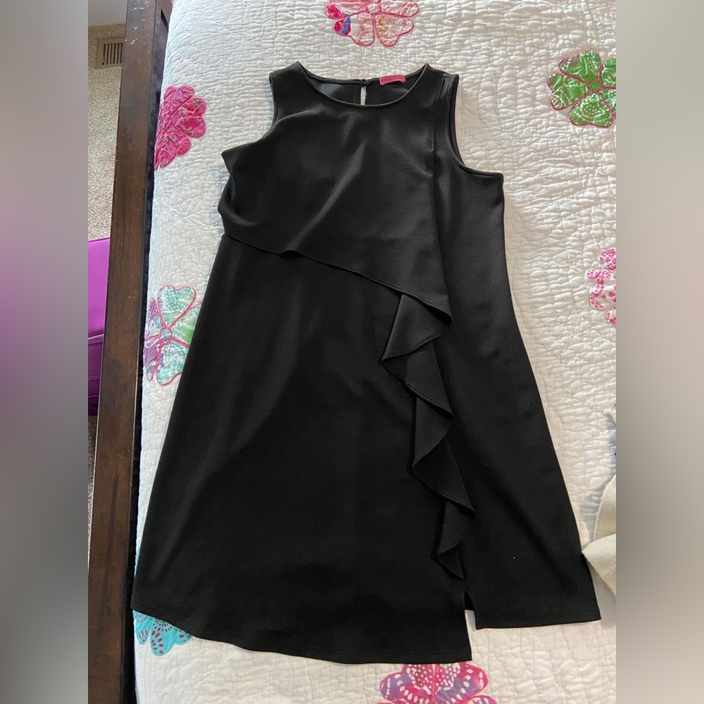 Black sleeveless maternal America Dress size XL ruffle cross the body EUC